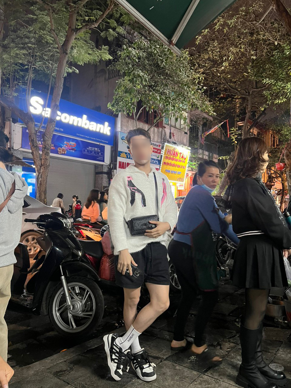 z4944721952907 0957370d0335245819efbfb1fa664360.jpg