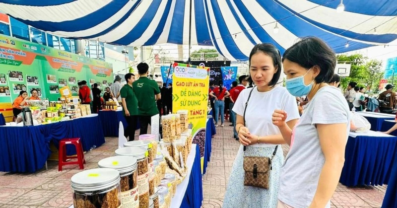 Market organized to introduce products of Quang Ngai’s ethnic minority areas