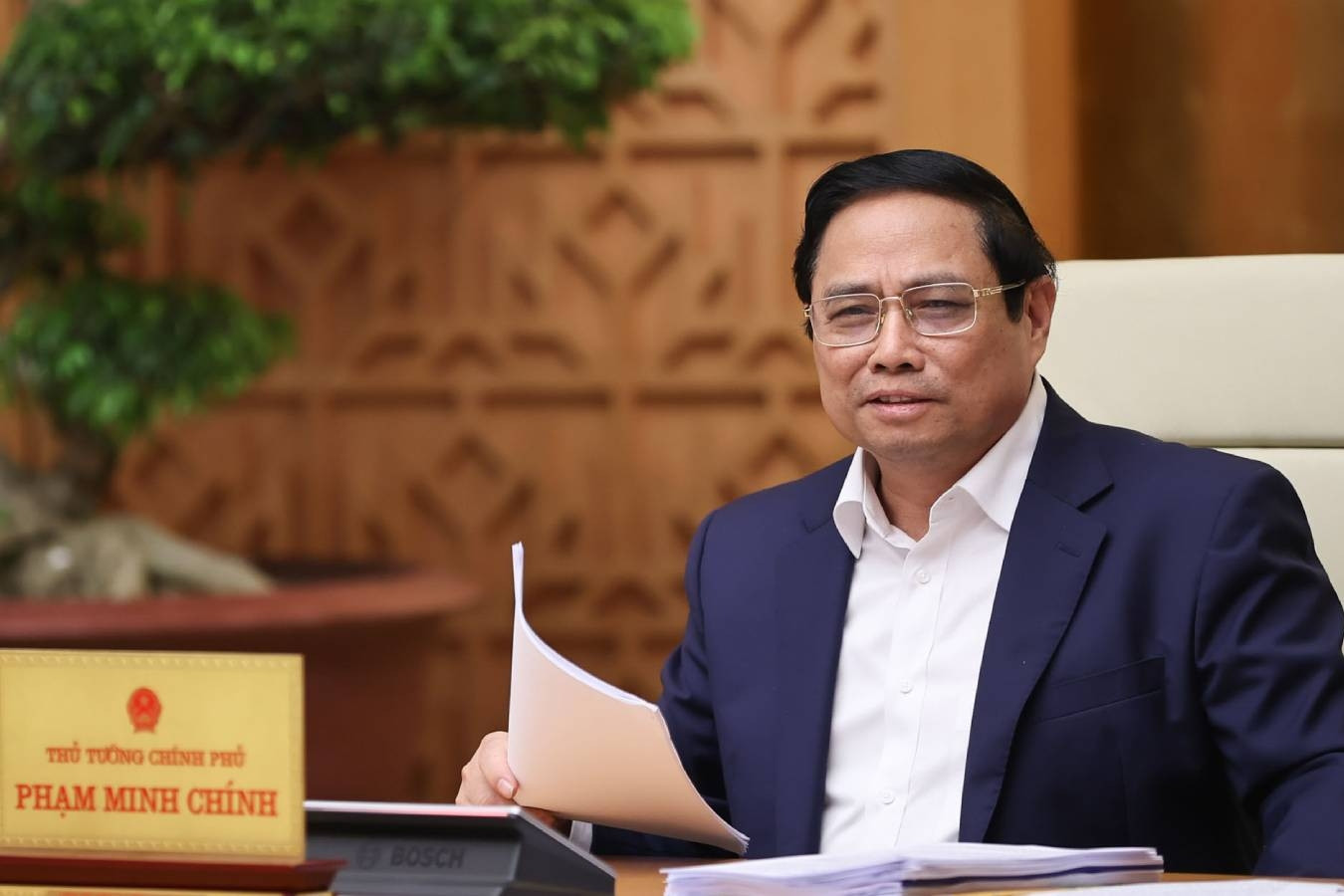 Thủ tướng: Kiên quyết không để thiếu điện, xăng dầu trong năm 2024