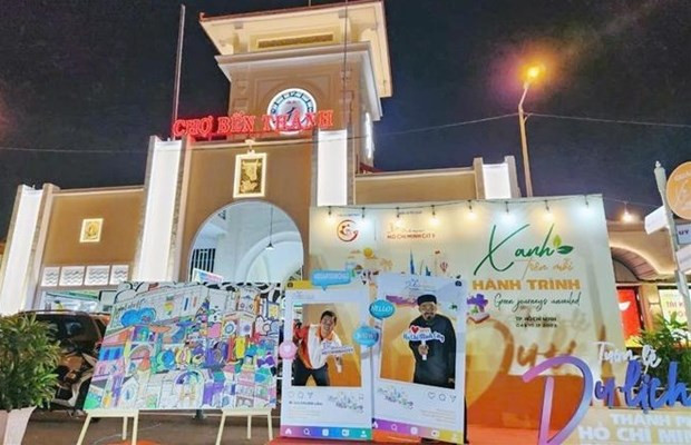 HCM City launches new night tour hinh anh 1
