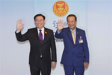 Top Vietnamese, Thai legislators hold talks in Bangkok