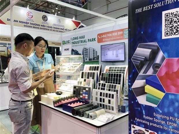 Vietnam Expo 2023 opens in HCM City hinh anh 1