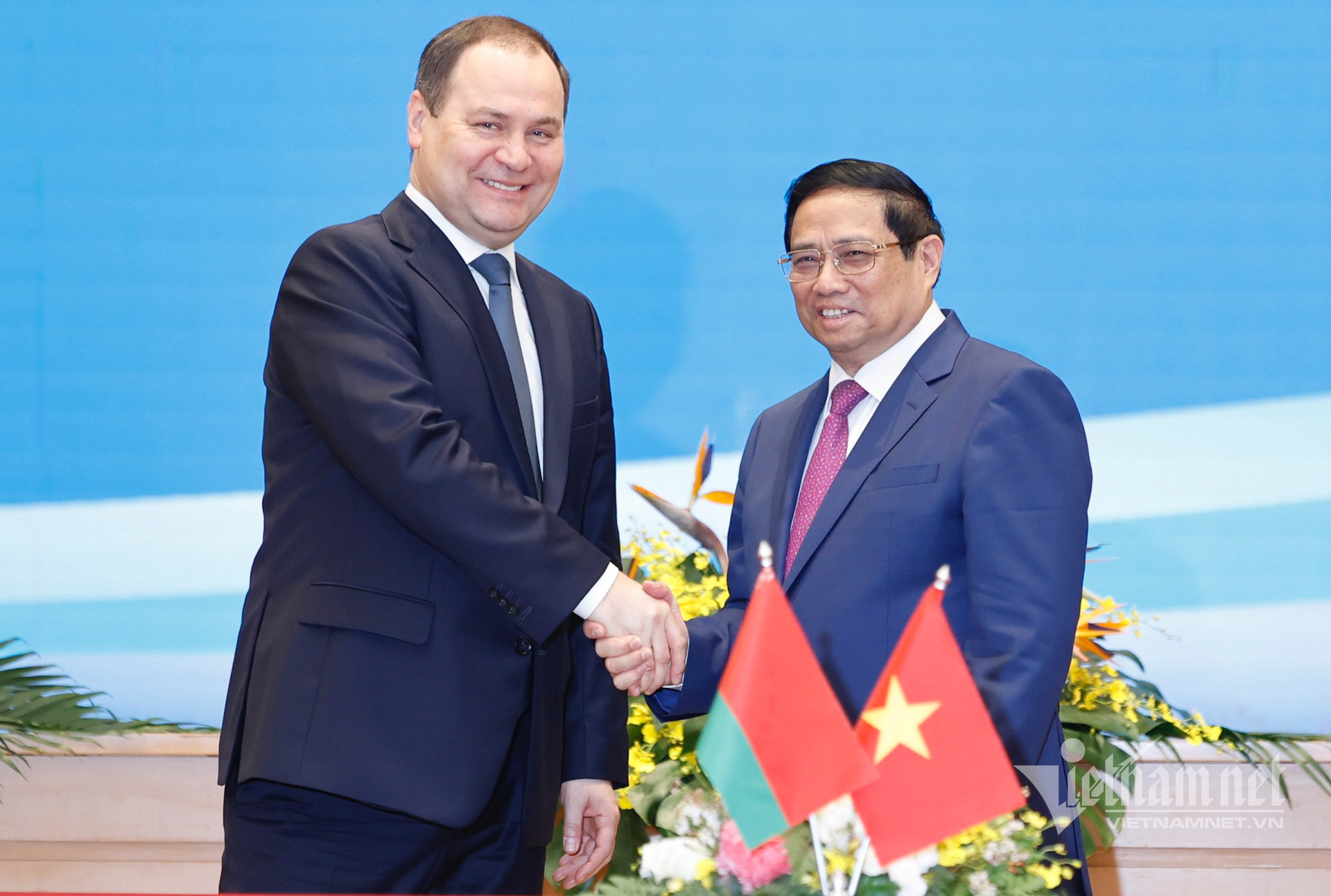 roman golovchenko chung kien le ky 13.jpg