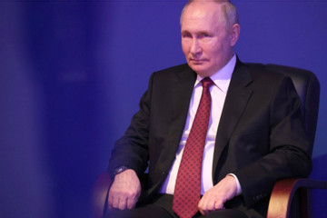Tổng thống Putin thông báo tái tranh cử