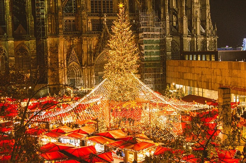Vẻ đẹp lộng lẫy khó cưỡng của những hội chợ Giáng sinh kỳ diệu nhất thế giới
