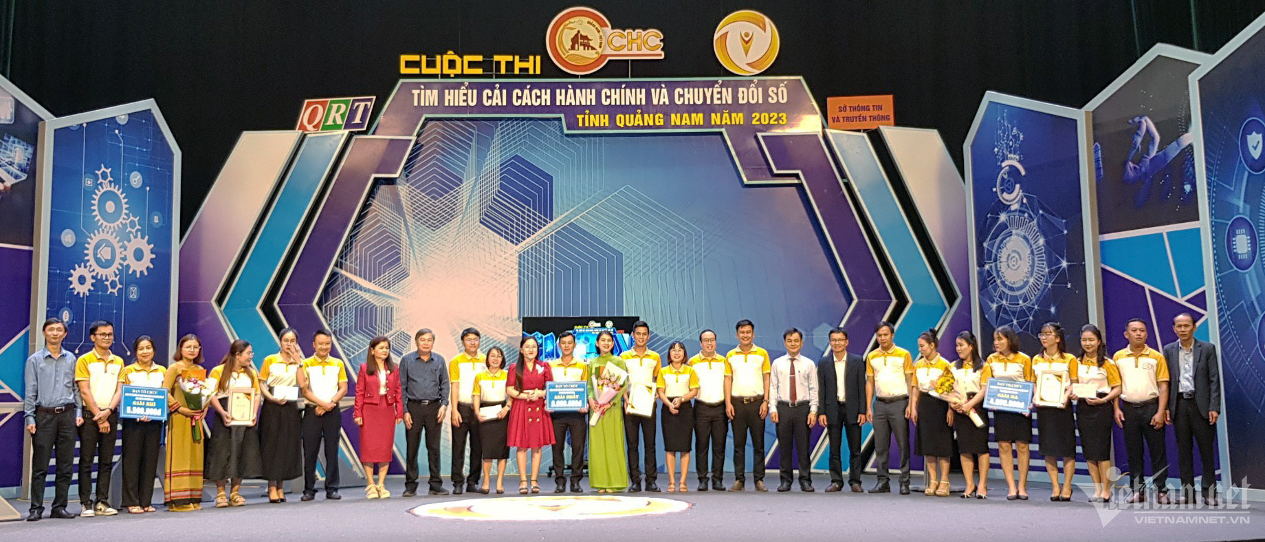 trao giải cuộc thi