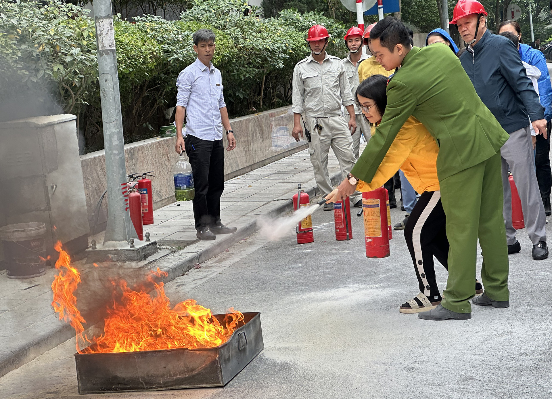 z4944236676327 fcdcee340f274c3067cc62fca6e38d84.jpg