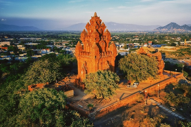 Po Klong Garai Tower - mystical masterpiece of Cham people in Ninh Thuan