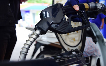 Hàng loạt thương nhân phân phối xăng dầu sắp bị thu hồi giấy phép