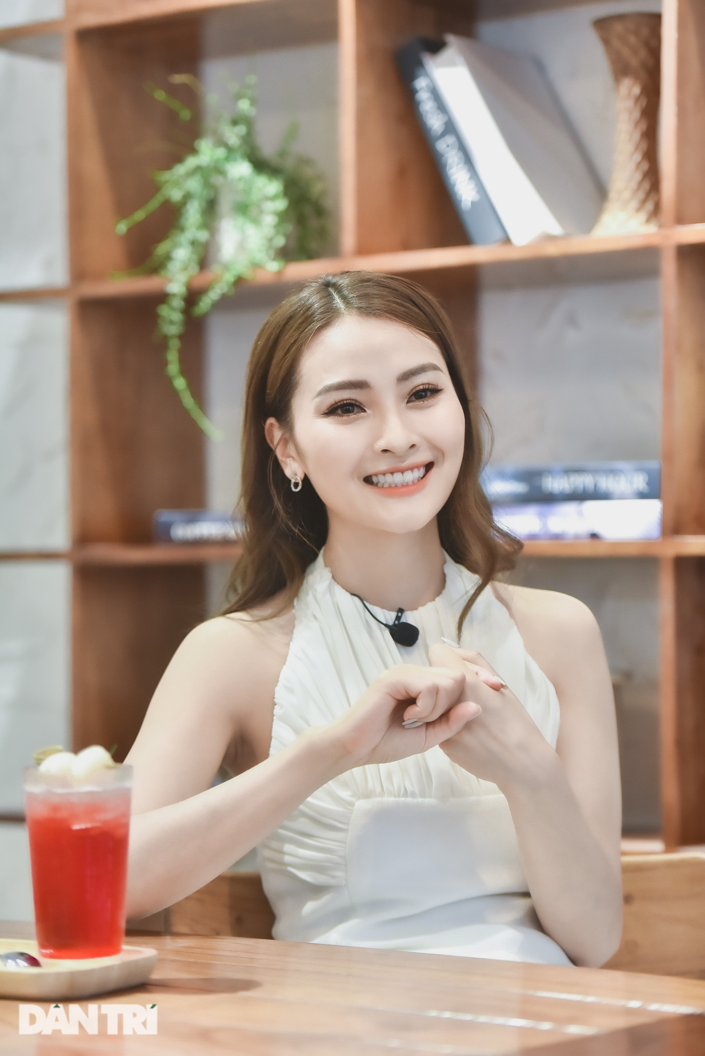 Huyền Trang Mù Tạt lần đầu tiết lộ chuyện đời tư và áp lực tại VTV - 2