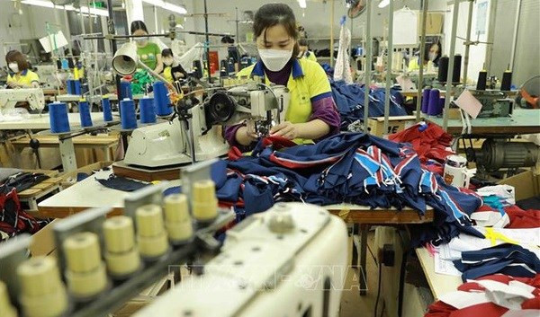 VN garment firms prepare workforce to fulfil orders as market recovering