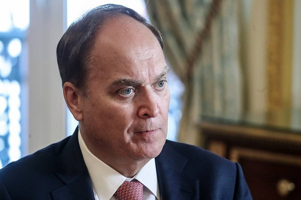 Nga cảnh báo hoạt động tuyệt mật của Mỹ ở Ukraine, đưa siêu tăng ra tiền tuyến