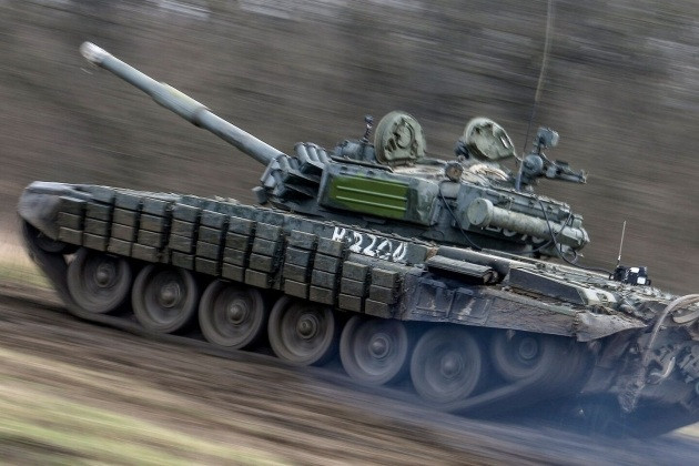 Lý do xe tăng Leopard 2A4 khó phá hủy được chiến xa T-72B của Nga