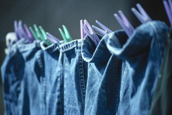 Tips to dry clothes quickly on rainy days