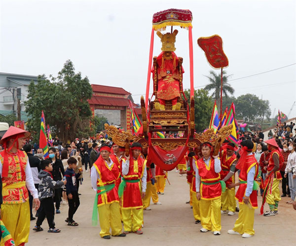 Religious sites and festivals attract tourists after Tet