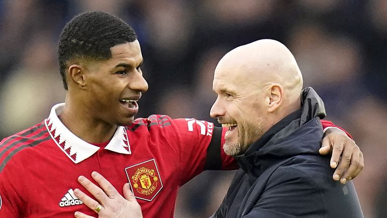 Erik ten Hag vừa khen vừa thách Rashford ghi 35 bàn cho MU