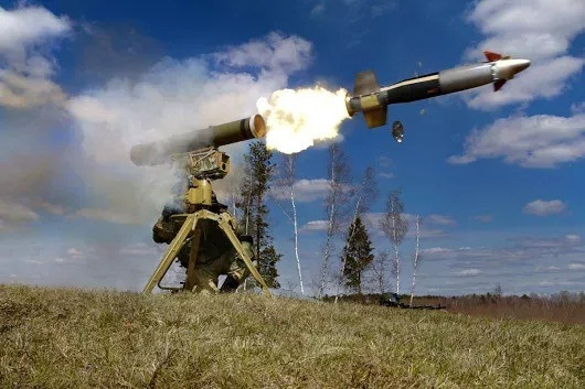 Video tên lửa chống tăng Kornet của Nga phá hủy xe bọc thép Ukraine