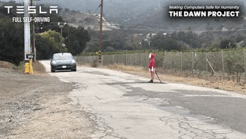 Đoạn video bóc mẽ công nghệ lái tự động trên xe điện Tesla