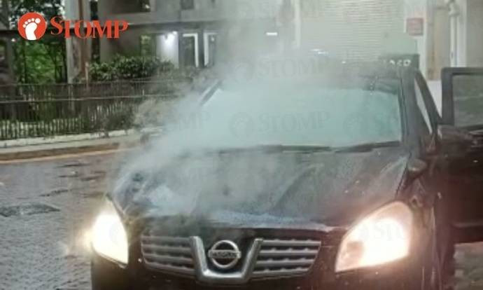 Tin lời người bán, chủ xe Nissan 'khóc hận' vì liên tục hỏng hóc, suýt bốc cháy