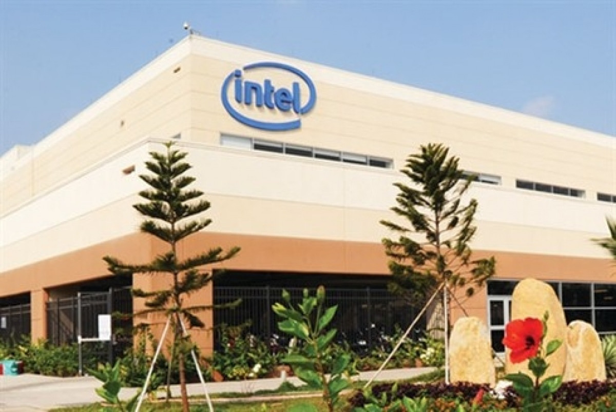 intel weighs up boosting investment in vietnam chip packaging plant picture 1