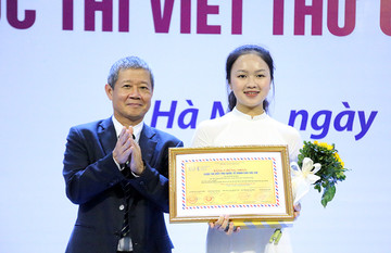 Nữ sinh Hải Dương giành giải nhất cuộc thi UPU với 