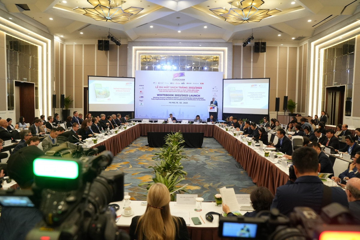 eurocham launches 2023 whitebook, reaffirms commitment to vietnam market picture 3