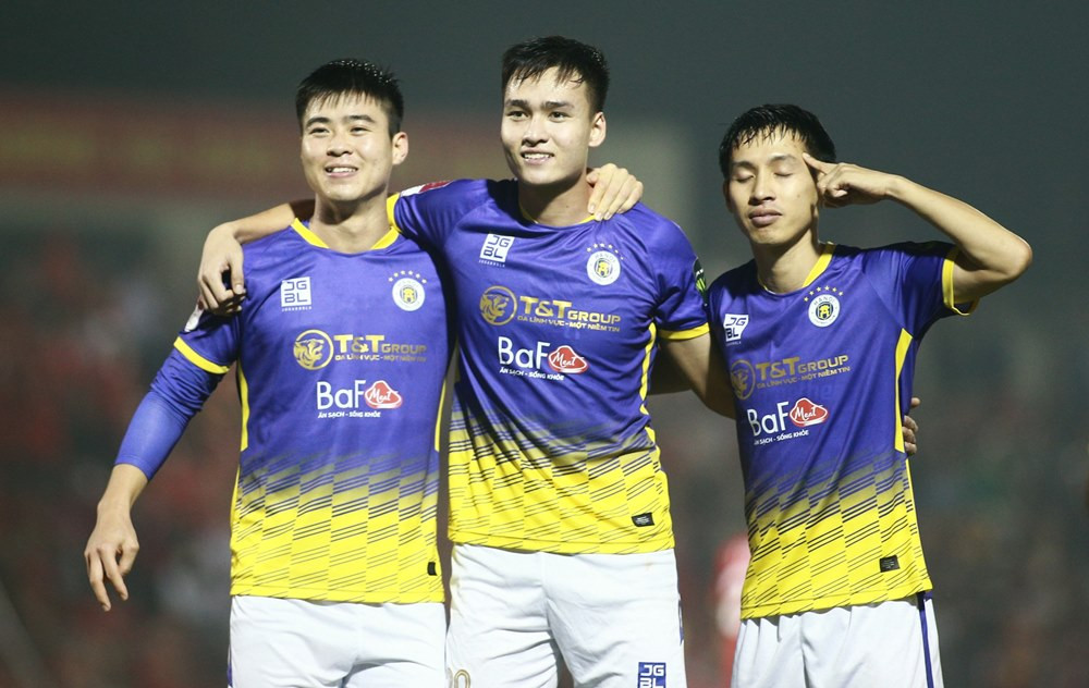 Bảng xếp hạng V-League 2023 hôm nay: Ngôi đầu đổi chủ