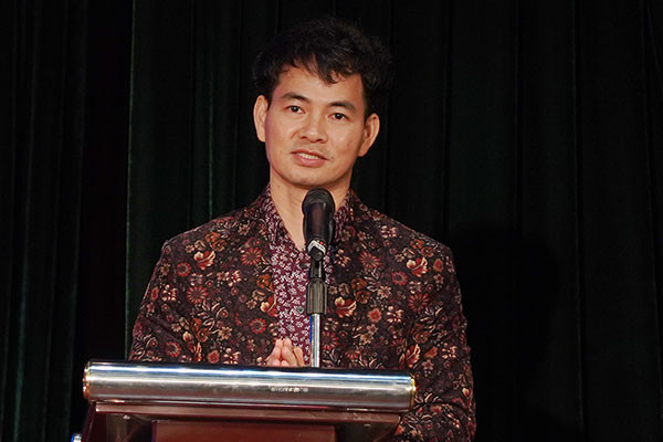 Xuân Bắc mang vở kịch nổi tiếng thế giới công diễn tại Việt Nam