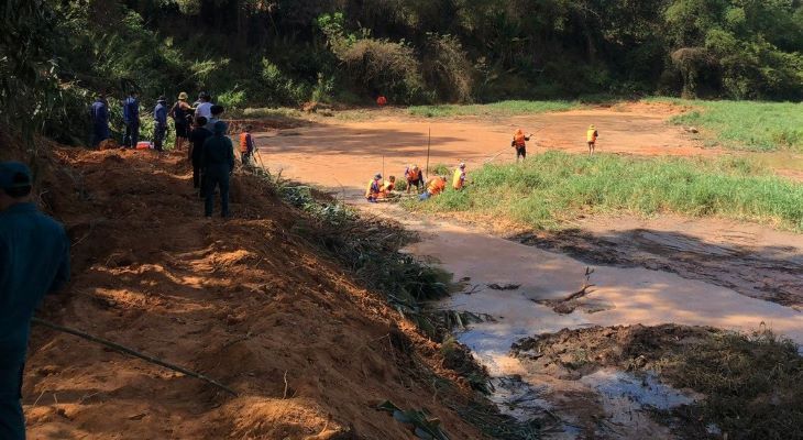 Yêu cầu làm rõ nguyên nhân vụ vỡ hồ nước thải khiến 1 công nhân tử vong