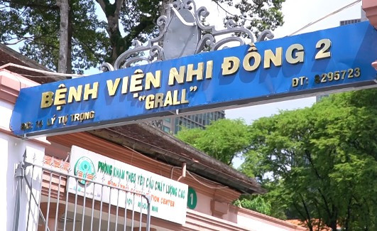 Tai nạn sinh hoạt khiến nam thanh niên phải đi cấp cứu với bàn tay biến dạng