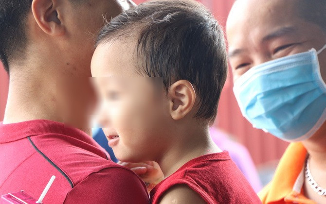 Cảnh sát 'tương kế tựu kế' giải cứu an toàn bé trai bị bắt cóc ở Bắc Ninh - Ảnh 2.