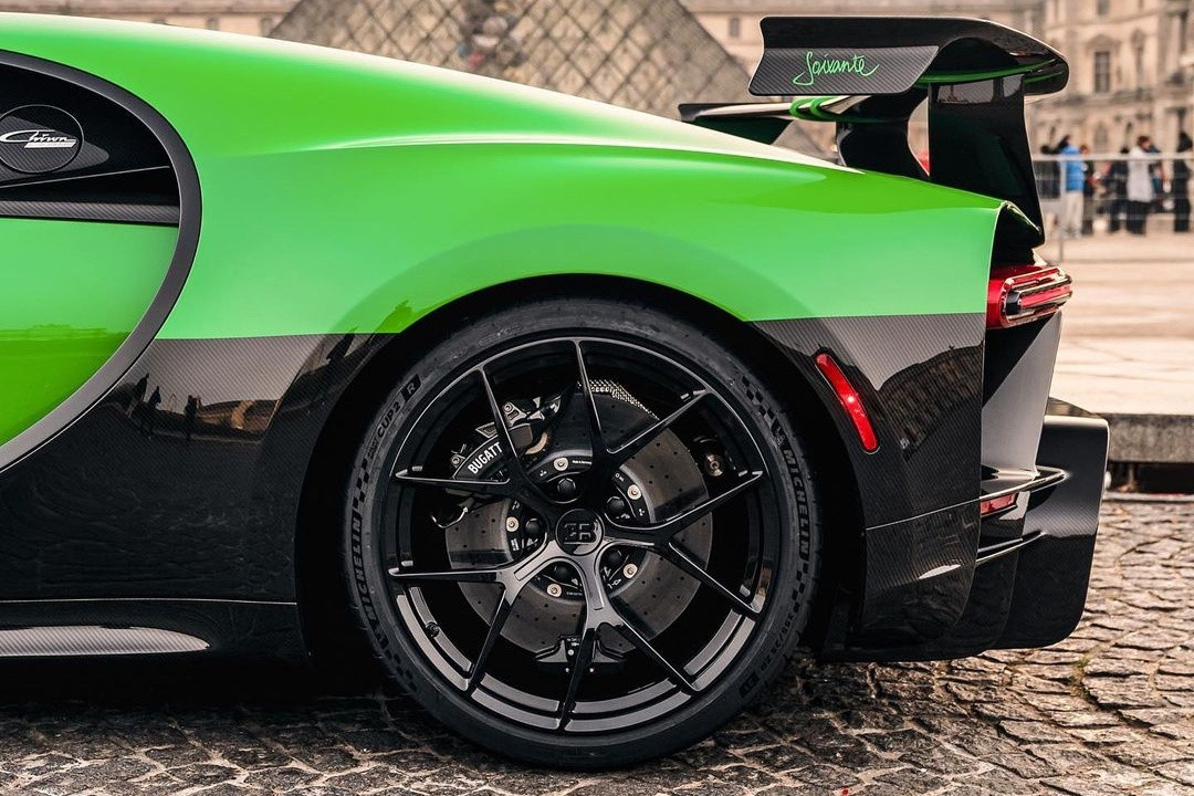 bugatti,  chiron,  veyron,  chiron pur sport,  chiron sport,  chiron super sport,  divo,  Chiron Super Sport 300+,  Chiron Super Sport 300+,  Chiron Profilee,  La Voiture Noire,  Bolide,  w16 Mistral,  Centodieci,  sieu xe,  ferrari,  lamborghini,  koenigsegg,  pagani,  aston martin,  mclaren anh 4