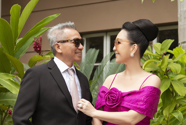 Mê mẩn hình ảnh 27 năm kết hôn bên chồng đại gia của 'nữ hoàng ảnh lịch' Diễm My