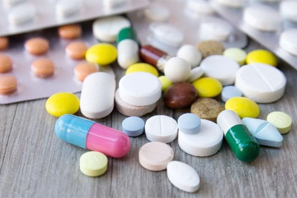 15 học sinh phải điều trị sau khi tham gia thử thách uống thuốc an thần