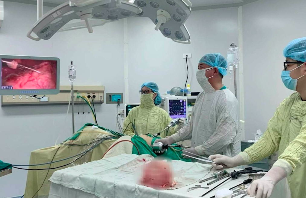 Nguyên nhân khiến người phụ nữ thường xuyên đau bụng, tăng cân nhanh