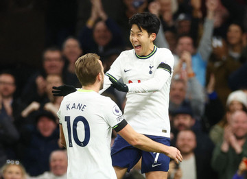 Son Heung-min 'nổ súng', Tottenham đả bại West Ham