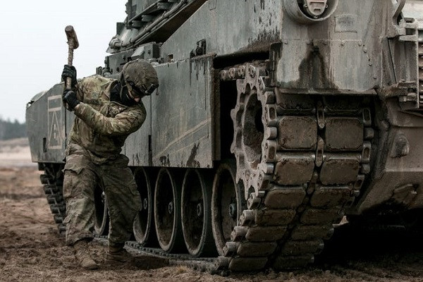 Áp lực hậu cần của Ukraine khi phương Tây chuyển giao 4 loại xe tăng khác nhau