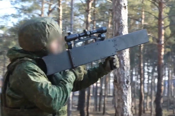 Video lính Nga dùng vũ khí điện từ săn UAV Ukraine