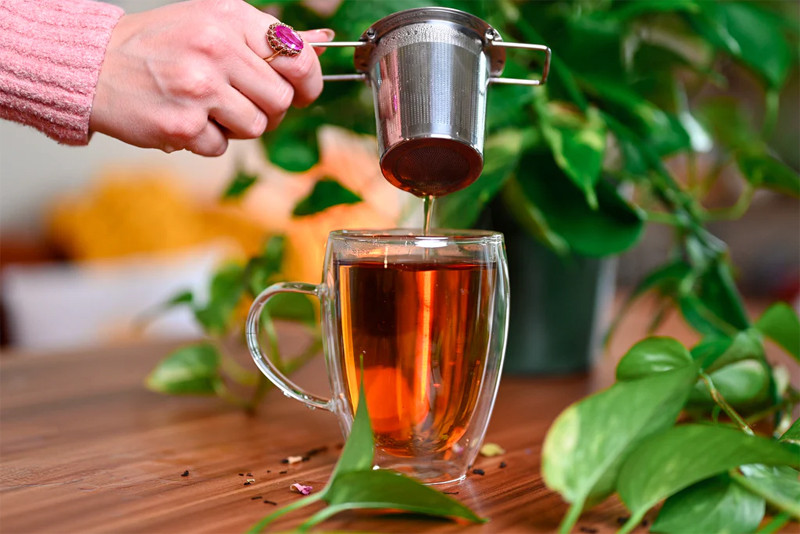 Quiz: Uống trà xanh như nào mang nhiều lợi ích cho sức khỏe?