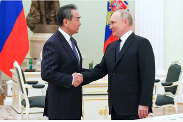 Tổng thống Nga gặp nhà ngoại giao hàng đầu Trung Quốc tại Kremlin