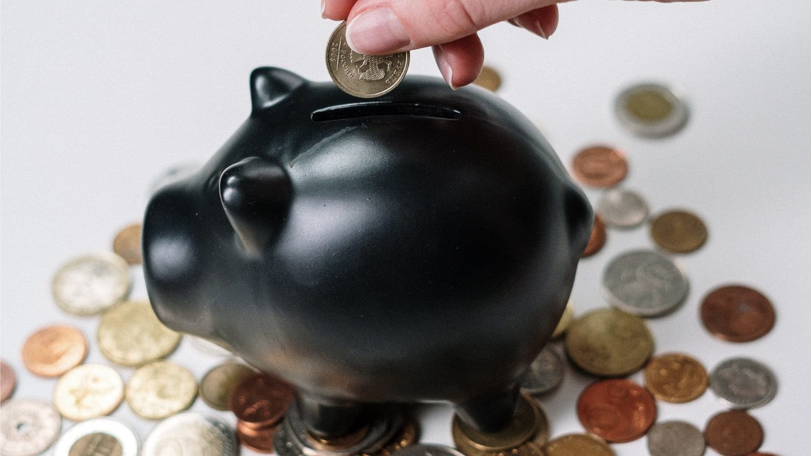 4 nguyên tắc vàng quản lý tiền thông minh dù ở độ tuổi nào cũng có thể áp dụng - Ảnh 1.