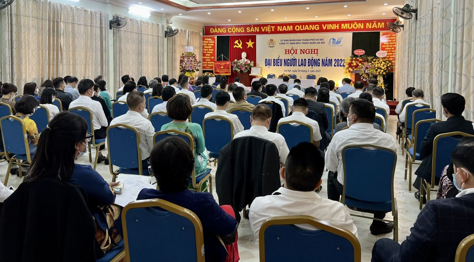 Bảo đảm thực hiện dân chủ tại doanh nghiệp