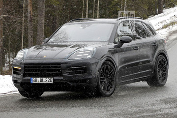 Porsche hé lộ ra mắt SUV Cayenne chạy điện mạnh hơn bản máy xăng