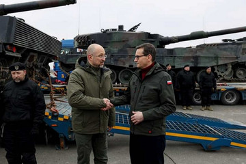Ukraine nhận xe tăng Leopard, G7 thông qua loạt lệnh trừng phạt Nga