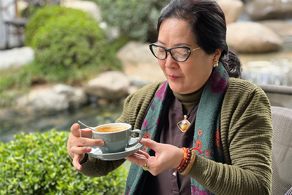 Nữ đầu bếp kể chuyện đi chợ ngày xưa, nhớ da diết tiếng rao đêm Hà Nội