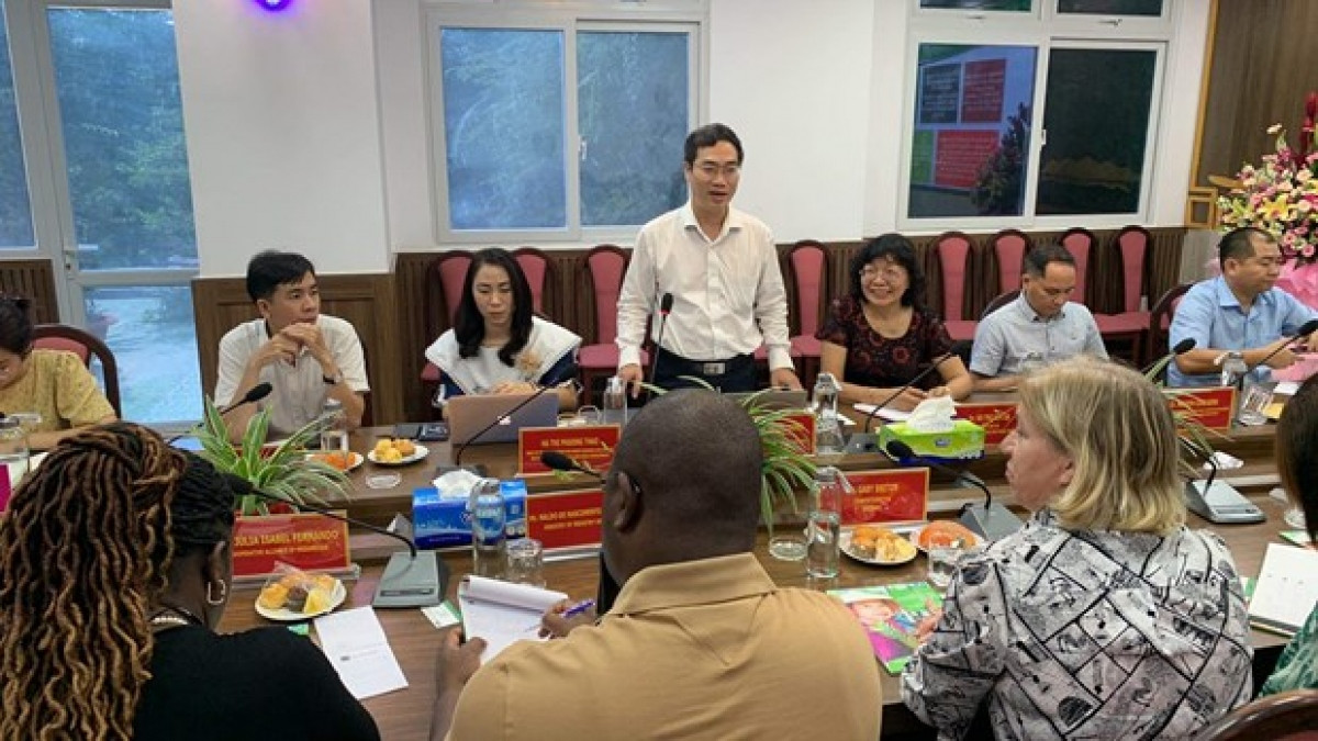 mozambique learns about vietnam s cooperative development picture 1