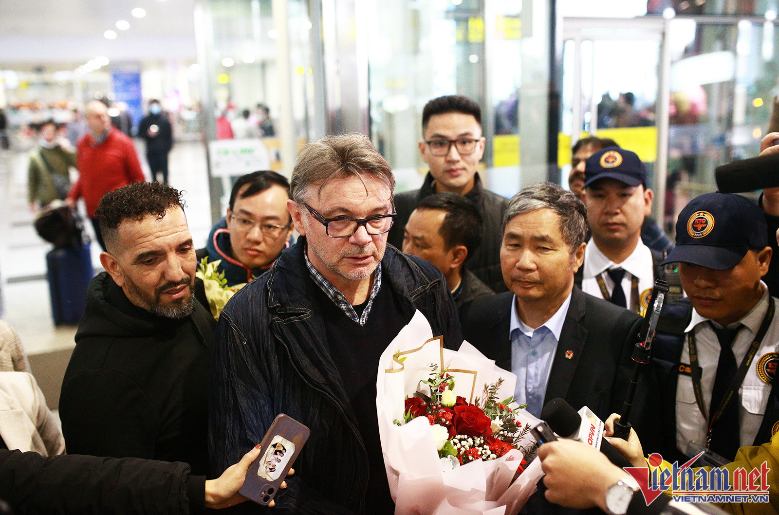 HLV Philippe Troussier gặp VFF trước ngày ký hợp đồng