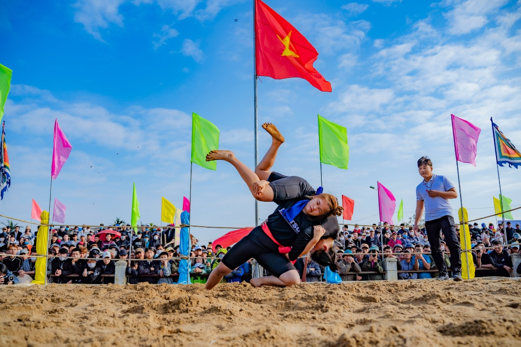 Sinh Village in wrestling festival