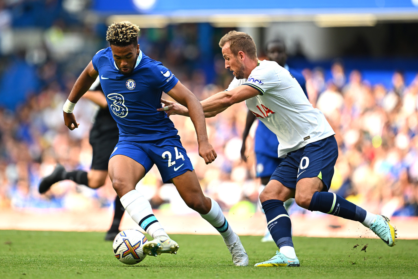 So sánh Tottenham vs Chelsea, rực lửa derby London