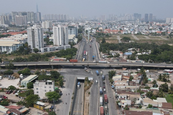 Kiến nghị thanh tra dự án đường Đồng Văn Cống vì chậm tiến độ hơn 2 năm